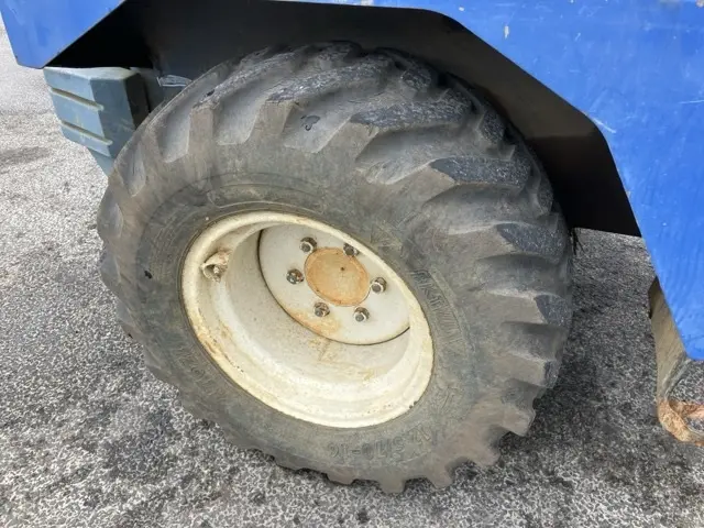 Xúc lật mini No.100 - 11