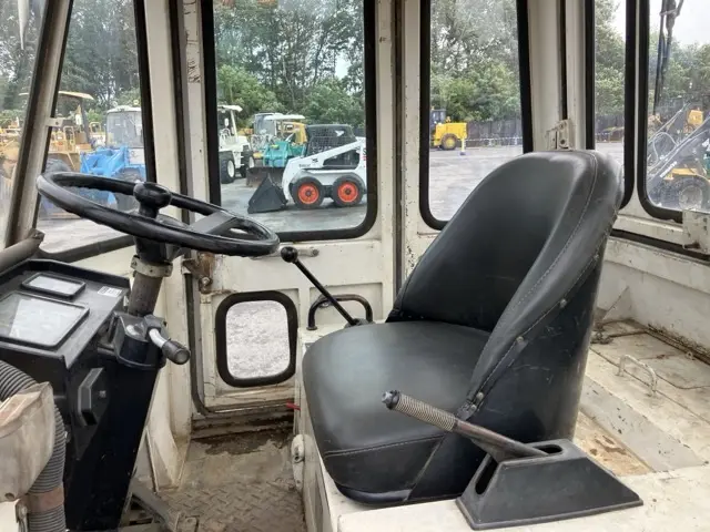 Xúc lật mini No.100 - 15