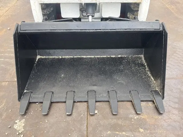 Xúc lật mini No.10008 - 9