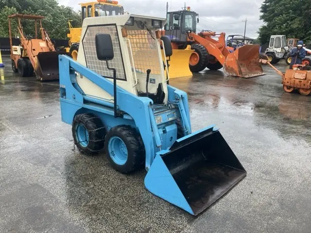 Xúc lật mini No.115