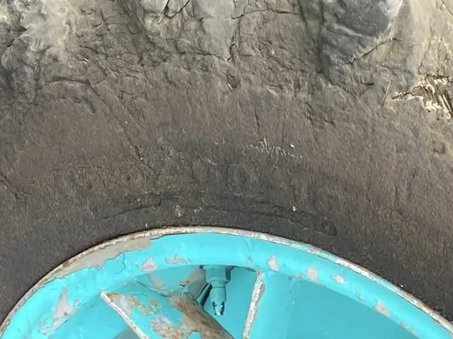 Xúc lật mini No.12 - 12