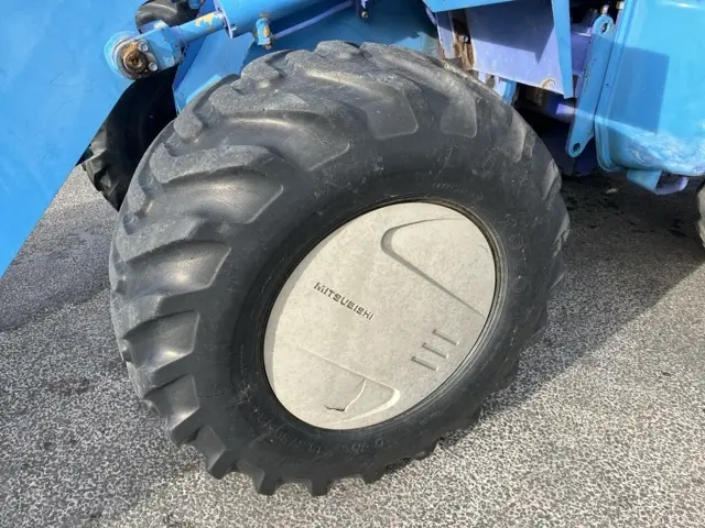 Xúc lật mini No.140 - 8