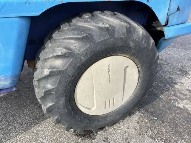 Xúc lật mini No.140 - 9