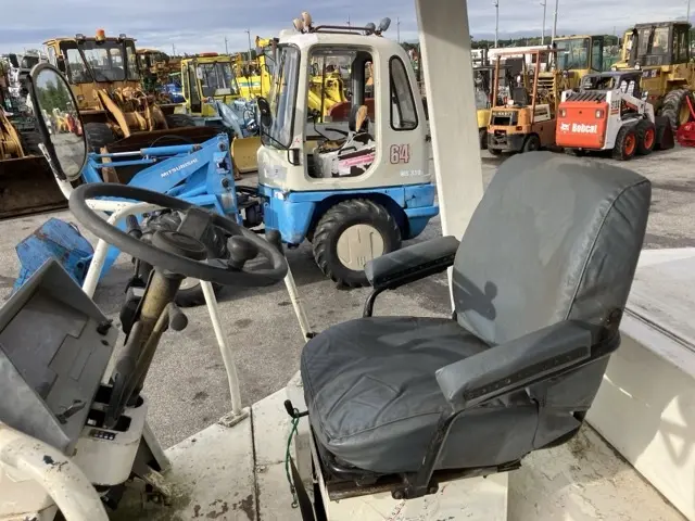 Xúc lật mini No.180 - 15