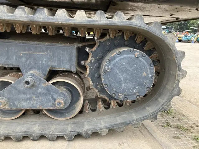 Xe ben xích No.37 - 11