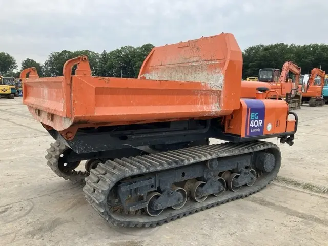 Xe ben xích No.37 - 2