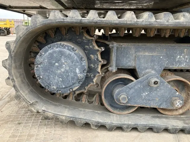 Xe ben xích No.37 - 8
