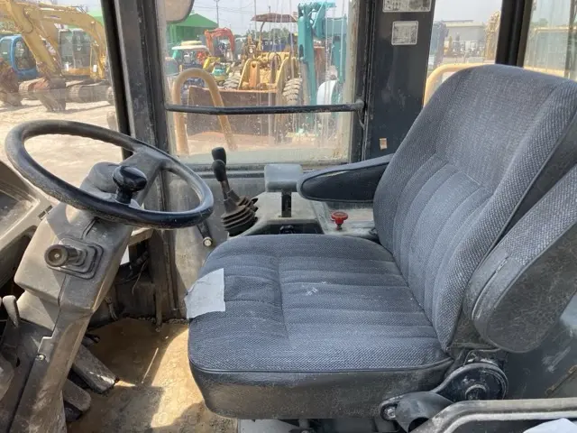 Máy xúc lật No.50005 - 16