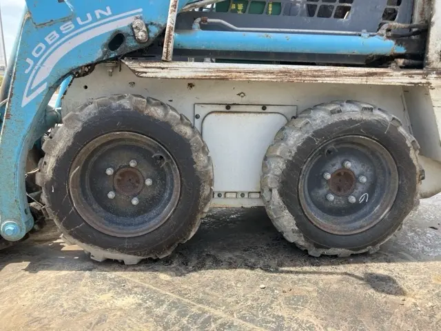 Xúc lật mini No.50010 - 7