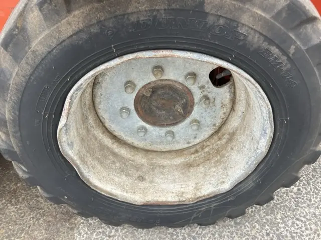 Xúc lật mini No.67 - 15
