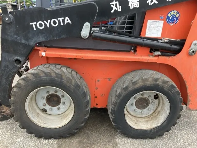 Xúc lật mini No.67 - 7