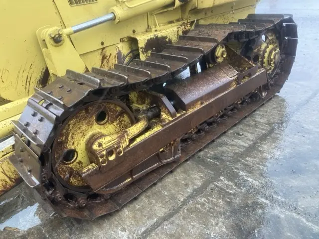 Xe ủi No.76 - 7