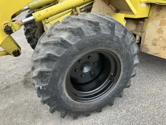 Xúc lật mini No.88 - 8