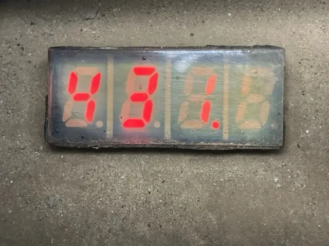 Máy cấy No.1112 - 8