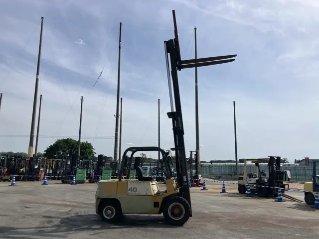 Xe nâng No.2012 - 16