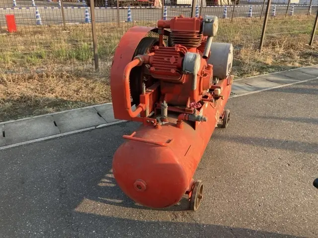 Máy nén khí No.3166 - 2