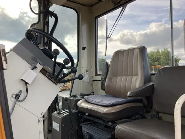Máy san No.436 - 16