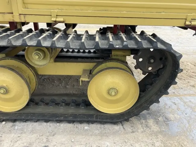 CRAWLER TRUCK No.50029 - 9