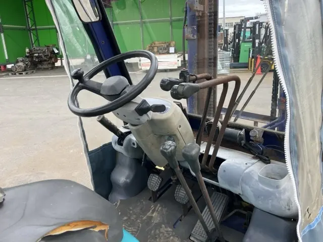 Xe nâng No.52012 - 18
