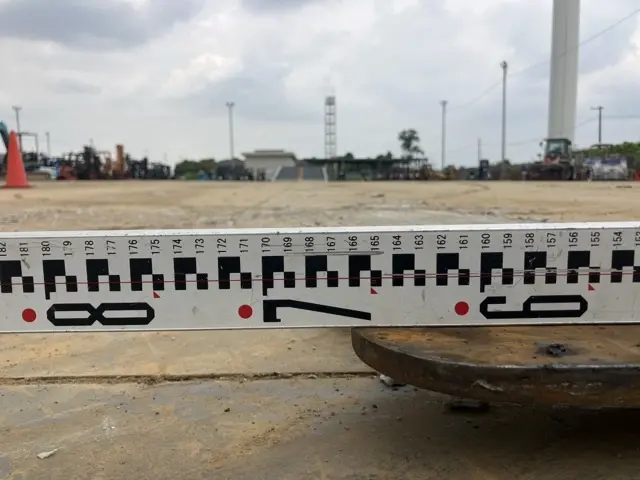 Xe nâng No.52802 - 13