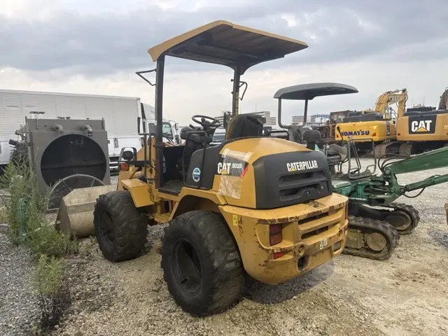 Xúc lật mini No.10801 - 3