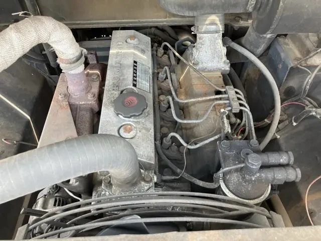 Xúc lật mini No.120 - 14