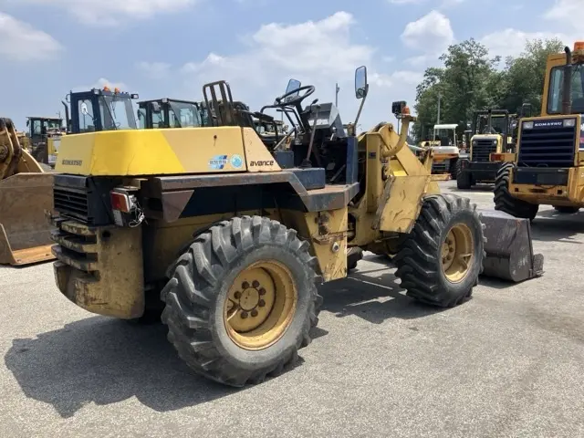 Xúc lật mini No.120 - 2