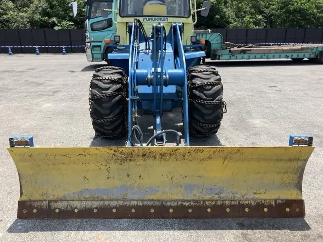 Xúc lật mini No.122 - 13
