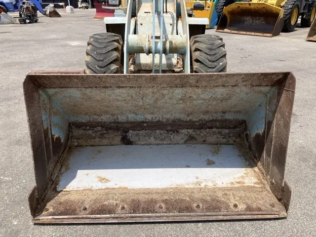 Xúc lật mini No.133 - 13