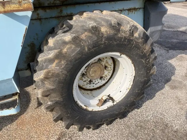 Xúc lật mini No.140 - 9