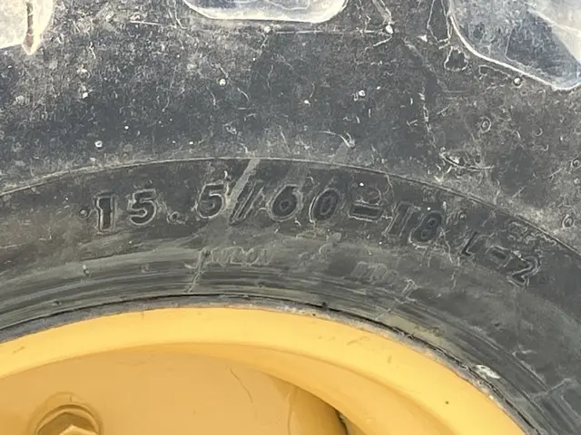 Xúc lật mini No.164 - 12