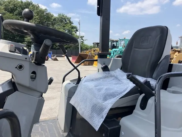 Xúc lật mini No.164 - 16