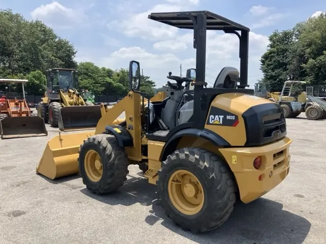 Xúc lật mini No.164 - 3