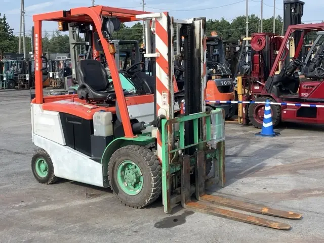 Xe nâng điện No.2020