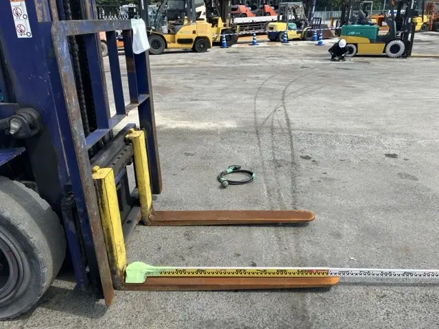 Xe nâng điện No.2035 - 12