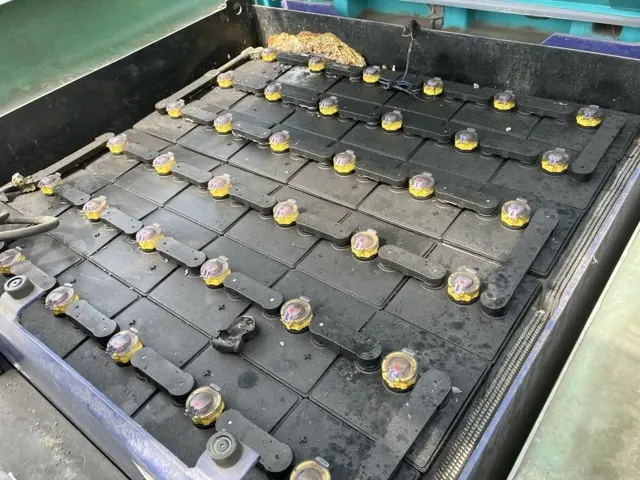 Xe nâng điện No.2035 - 16