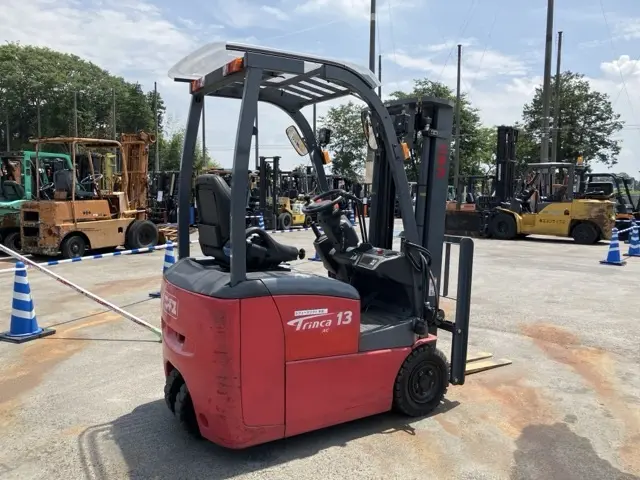 Xe nâng điện No.2058 - 2