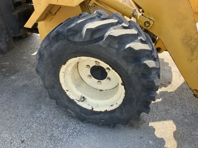 Xúc lật mini No.207 - 10