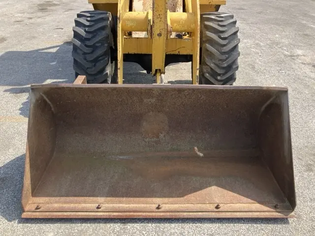 Xúc lật mini No.207 - 13