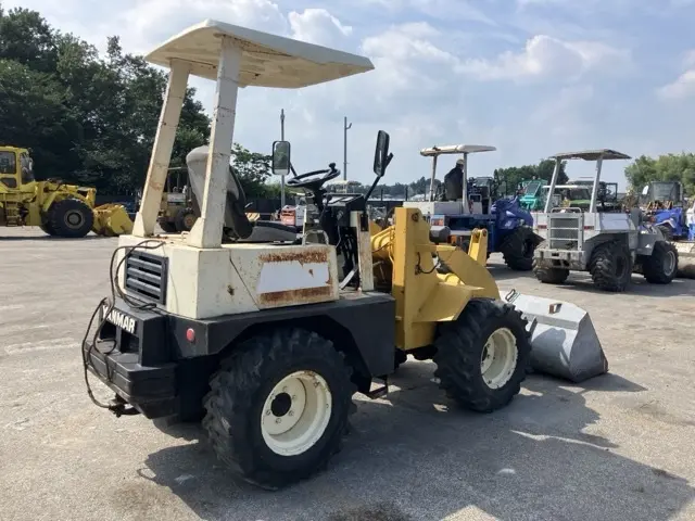 Xúc lật mini No.207 - 2