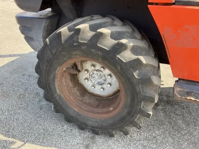 Xúc lật mini No.212 - 11