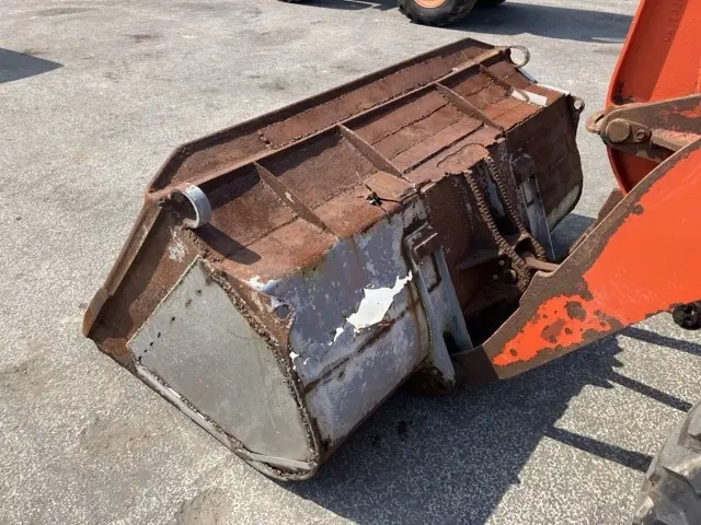 Xúc lật mini No.212 - 18