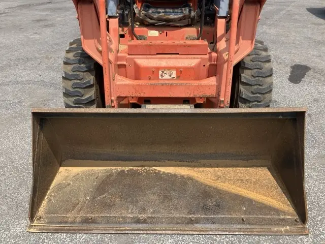 Xúc lật mini No.322 - 9
