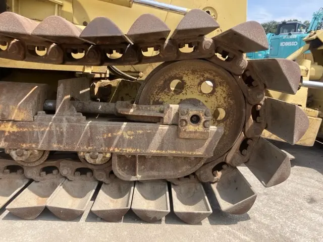 Xe ủi No.43 - 12