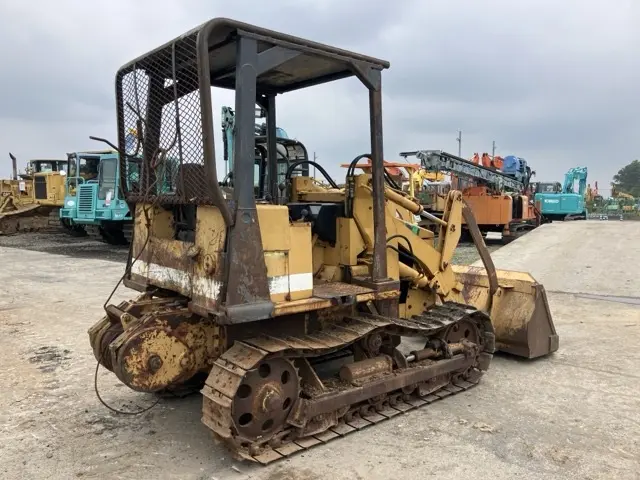 Xe ủi No.460 - 2