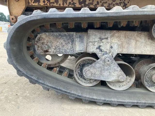 Xe ben xích No.469 - 12