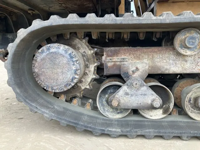 Xe ben xích No.469 - 8