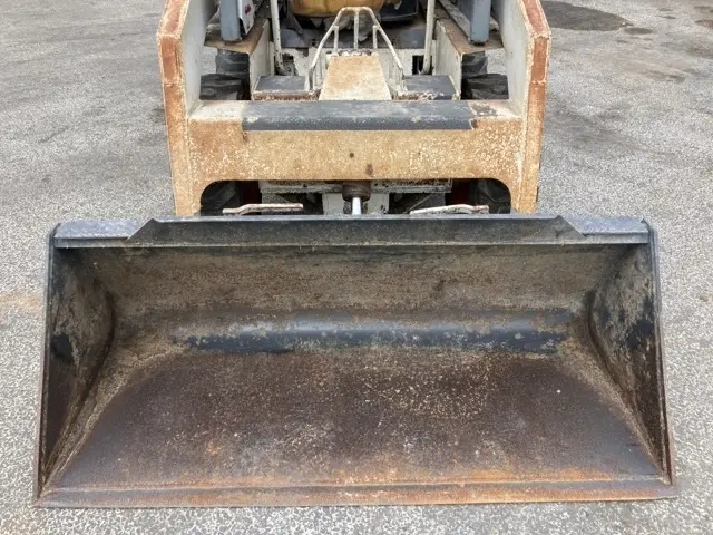 Xúc lật mini No.510 - 9