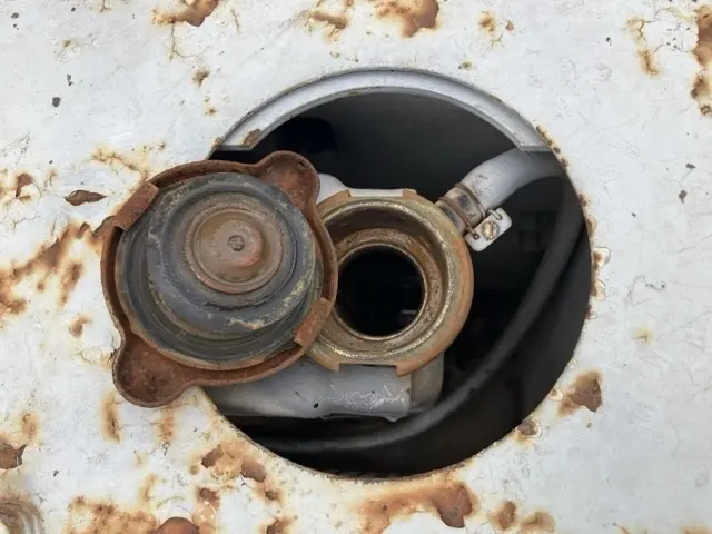 Xúc lật mini No.511 - 15