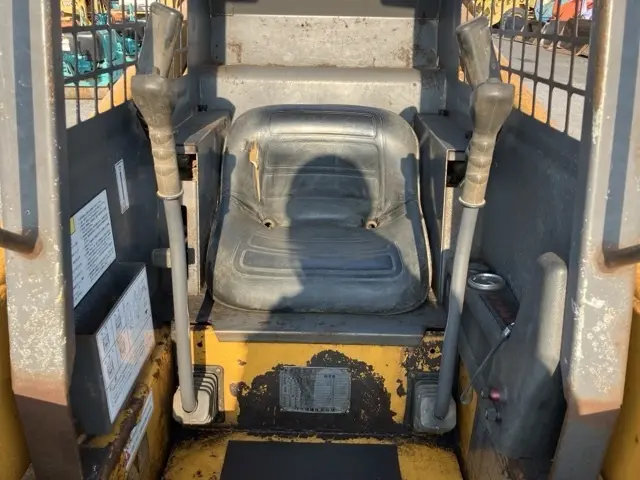 Xúc lật mini No.512 - 12